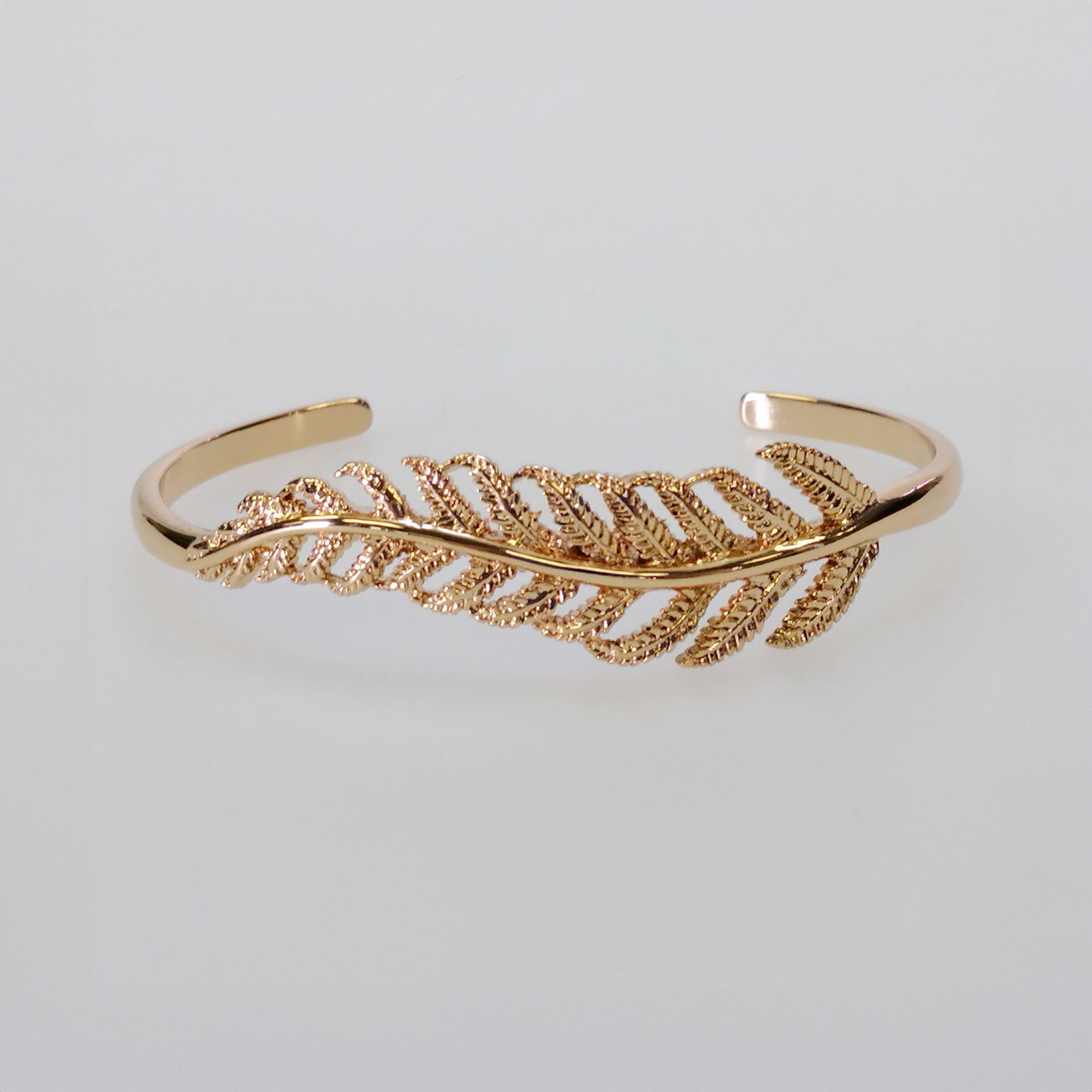 Kiwicraft - Rose Gold Fern Bracelet