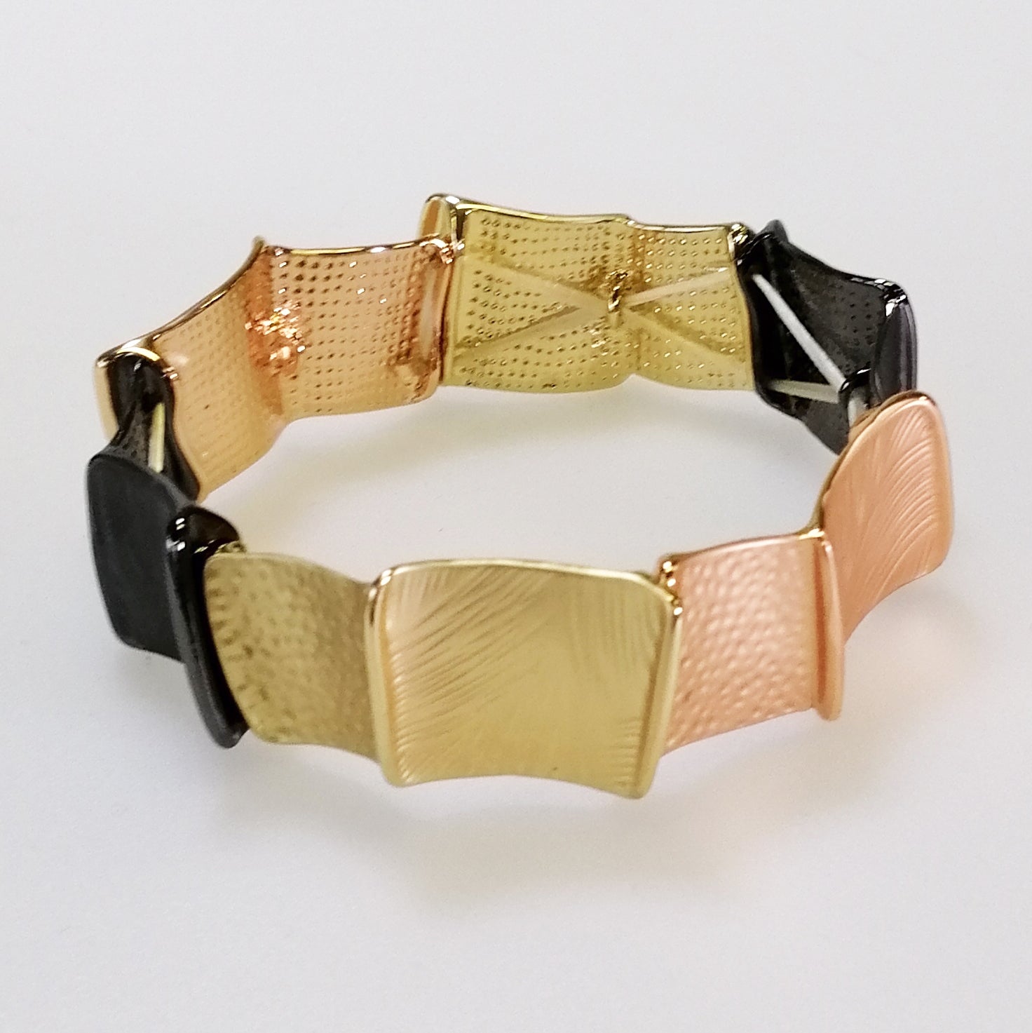 Kiwicraft - Three Tone Rectangle Beads Bracelet