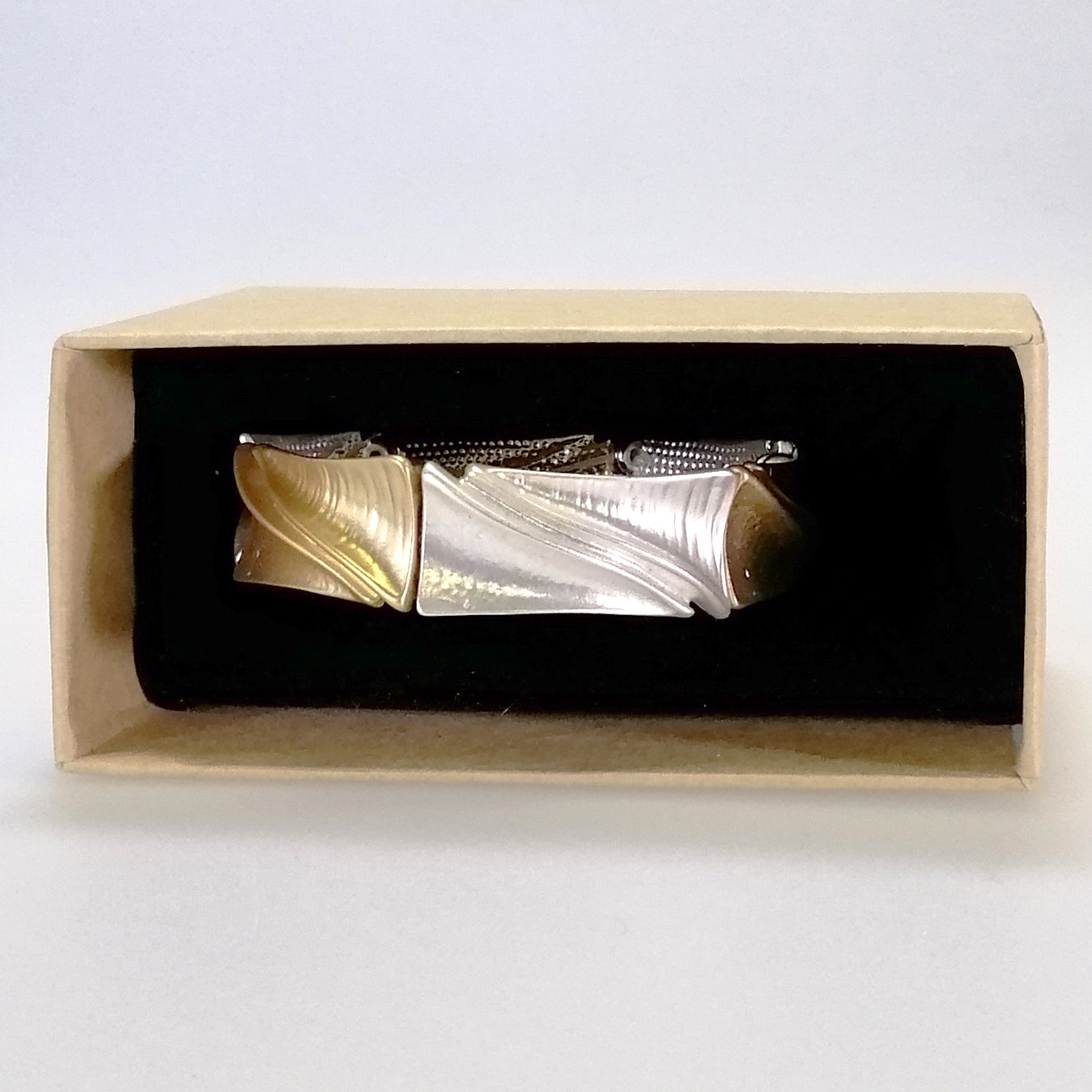 Kiwicraft - Three Tone Rectangle Beads Bracelet - Silver & Gold