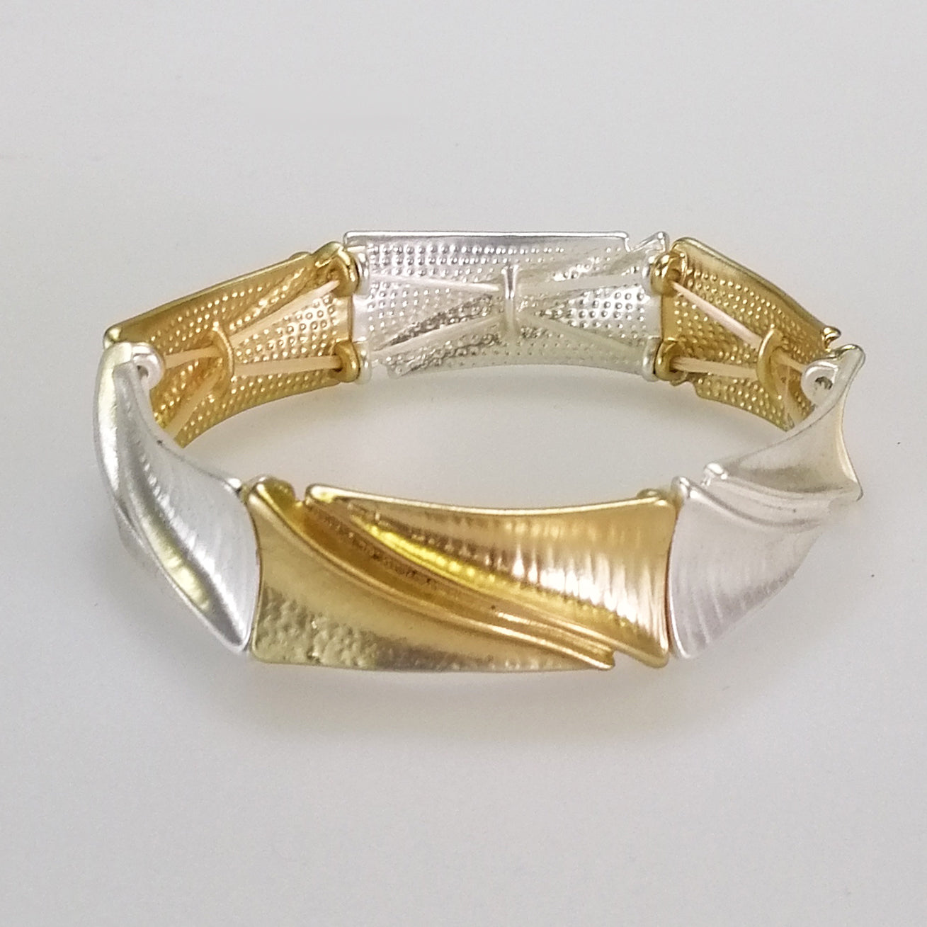 Kiwicraft - Three Tone Rectangle Beads Bracelet - Silver & Gold