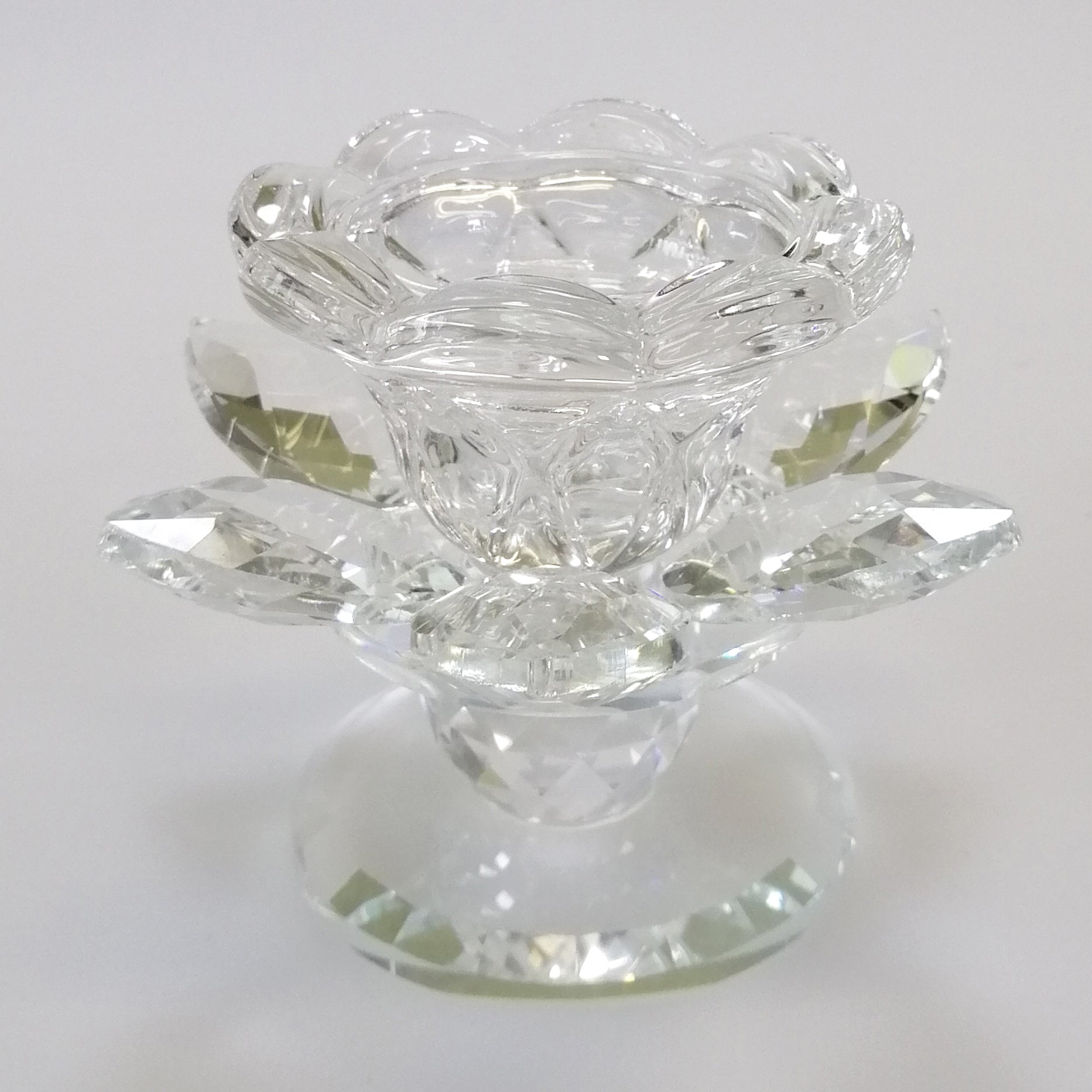 Short Clear Glass Flower Candlestand