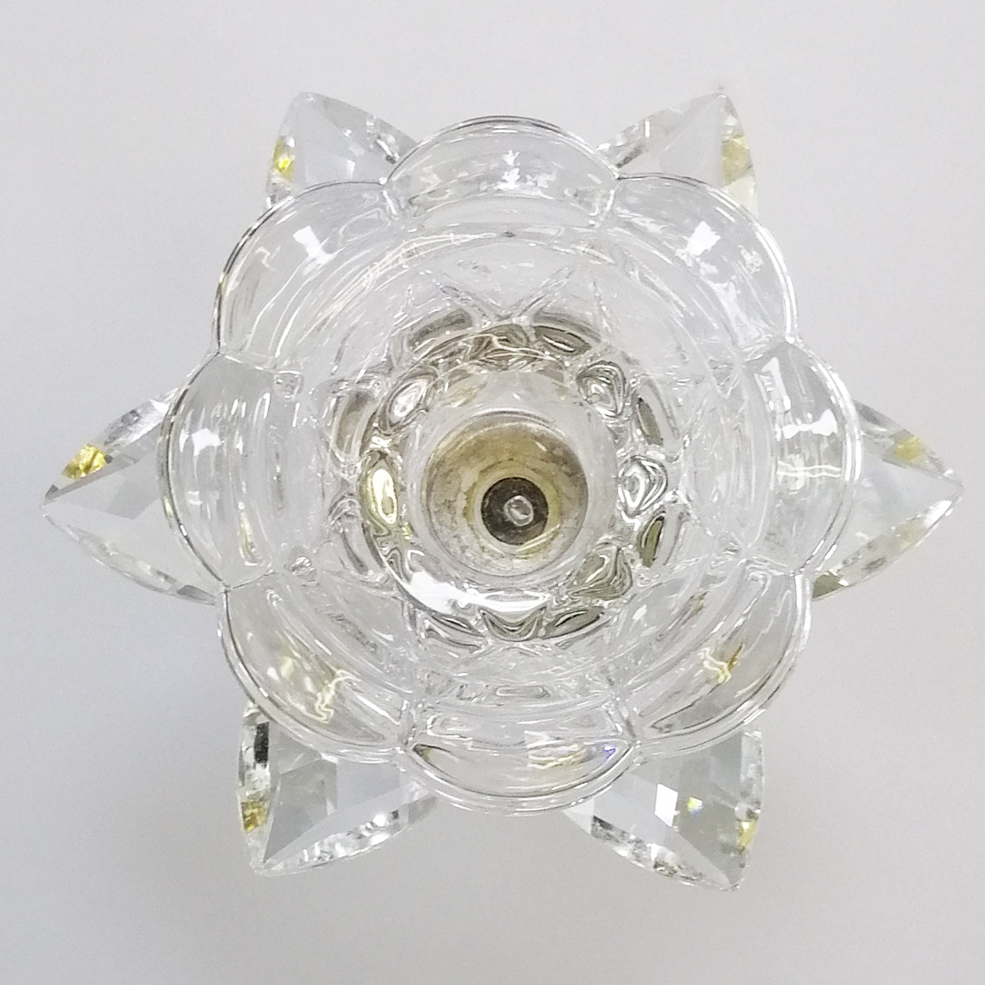 Clear Glass Flower Candlestand