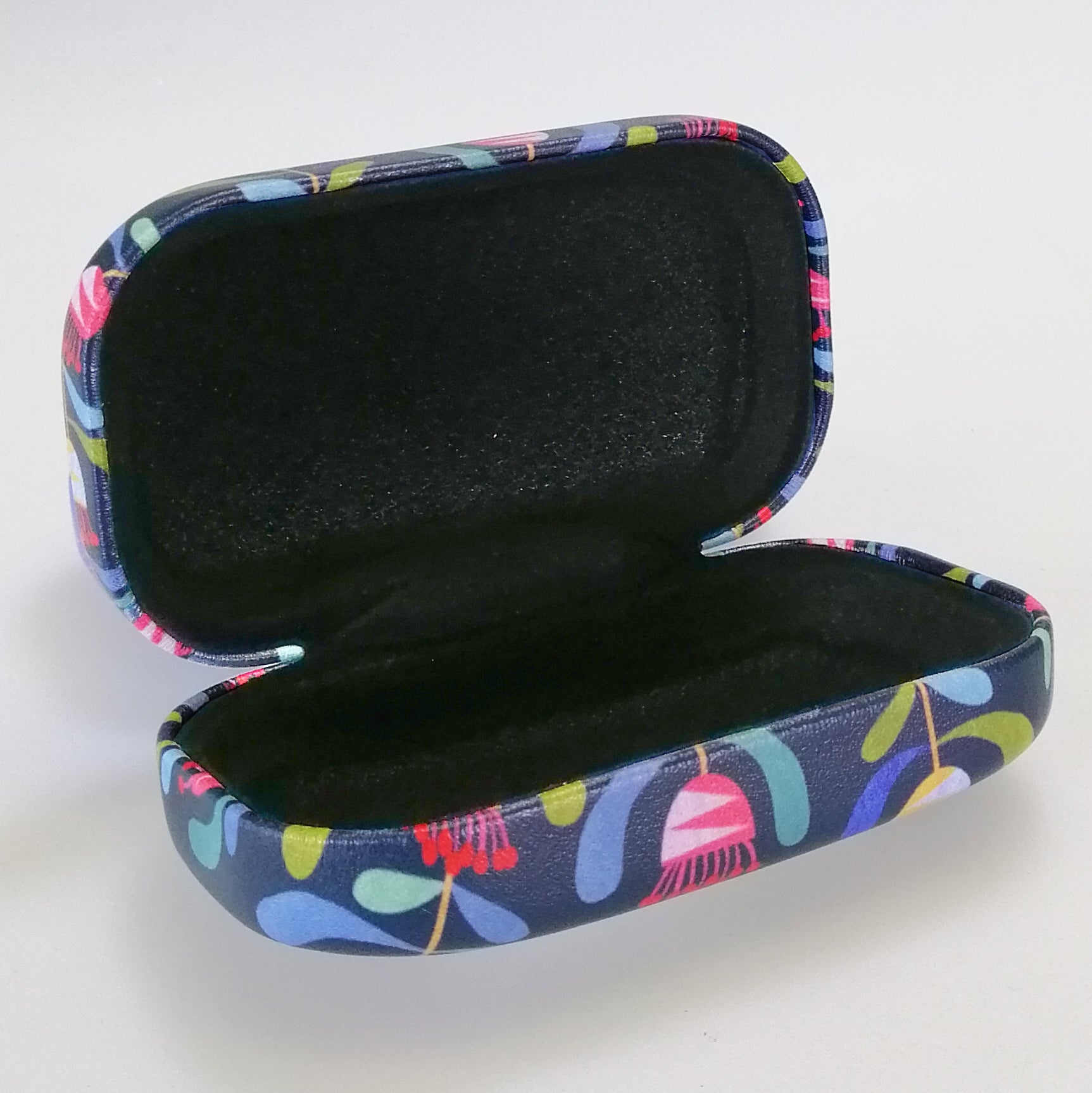 Andrea Smith - Assorted Travel Case