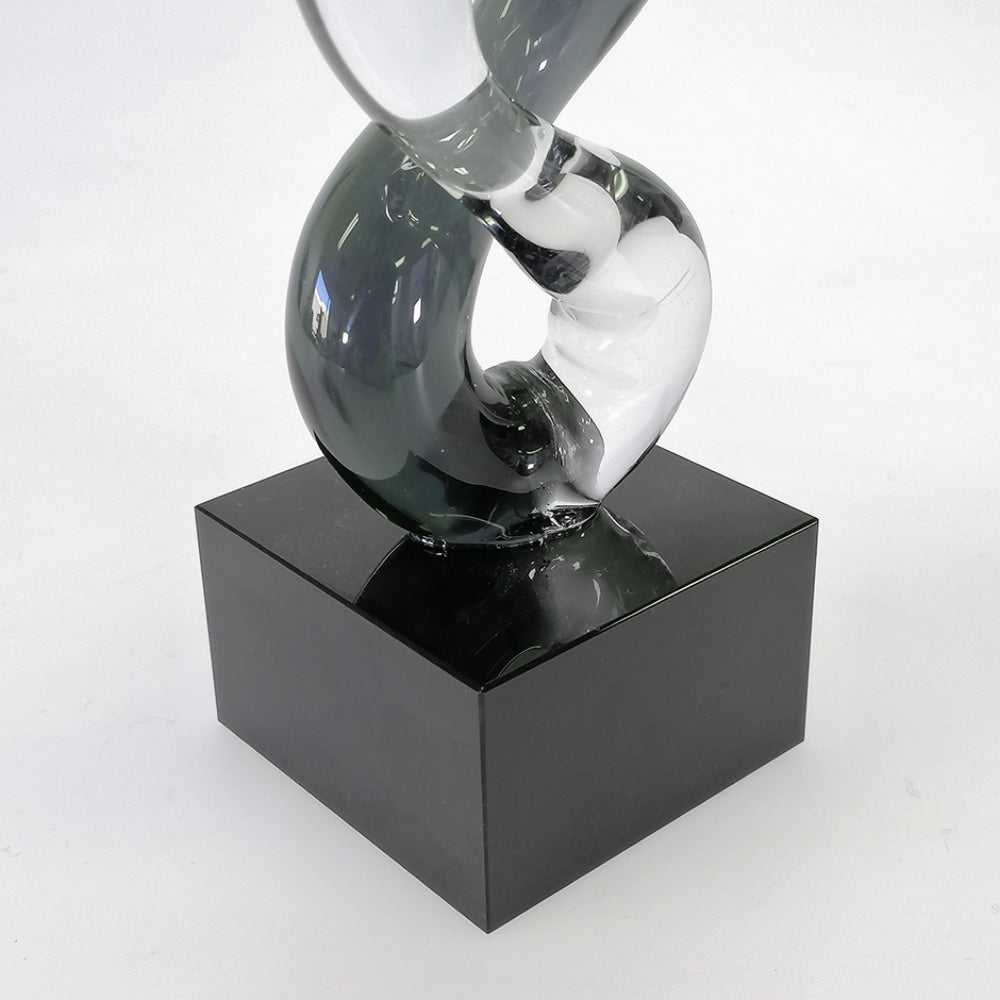 Black & Clear Glass Tango Dancers