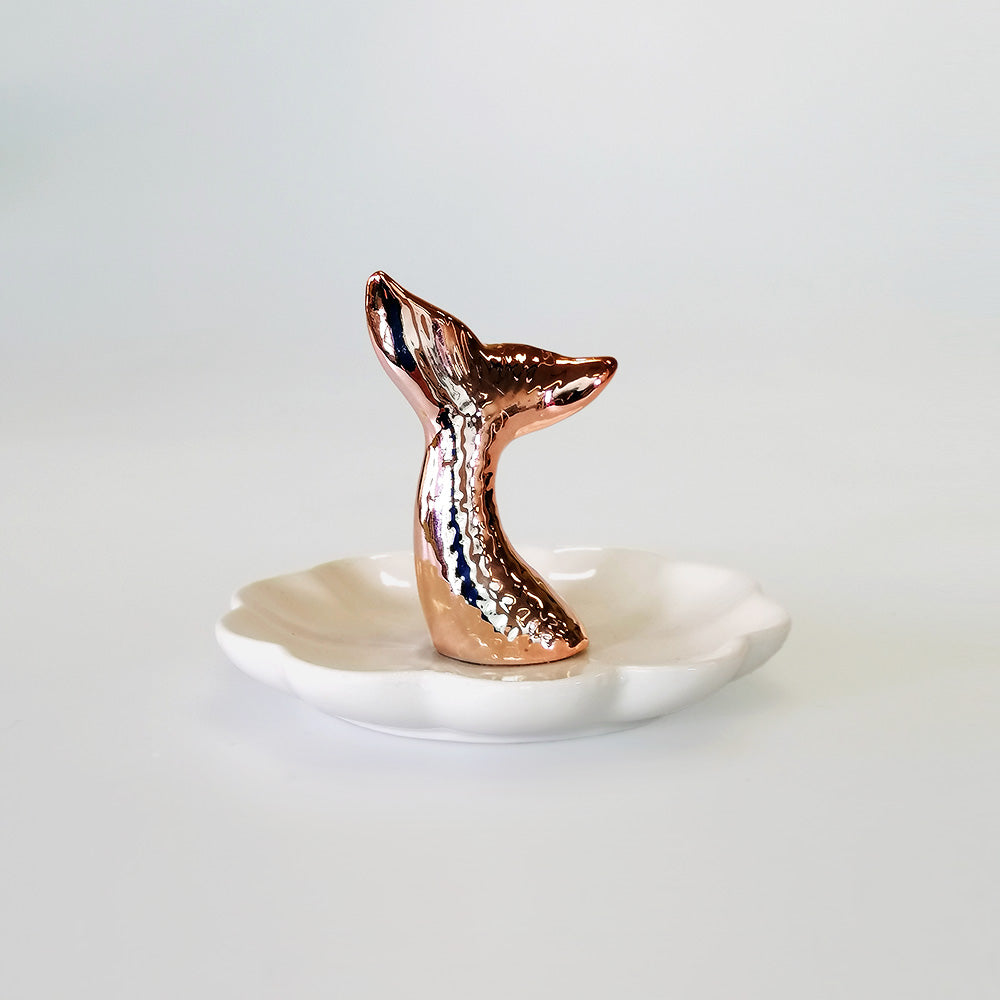 Rose-Gold Whale Tail Ring & Bracelet Holder