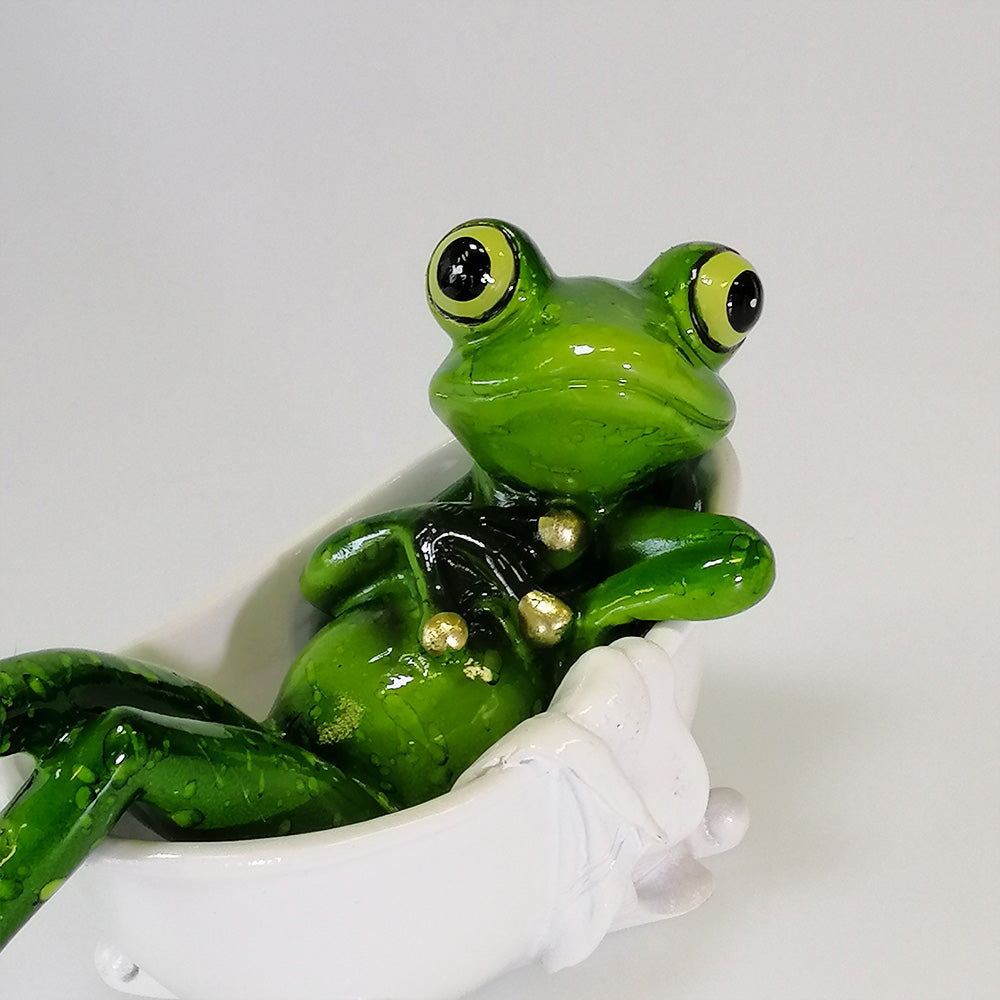 Bathing Frog - Figurine