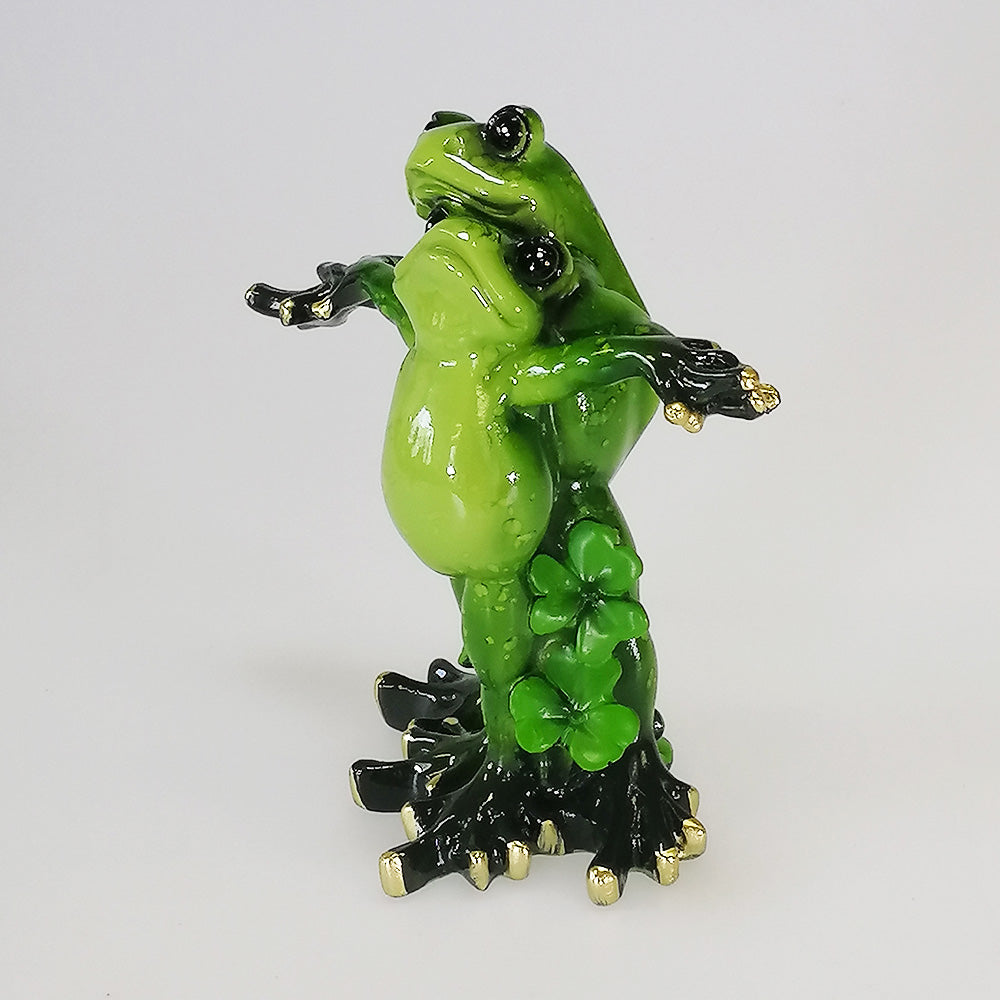 'Titanic' Frogs - Figurine