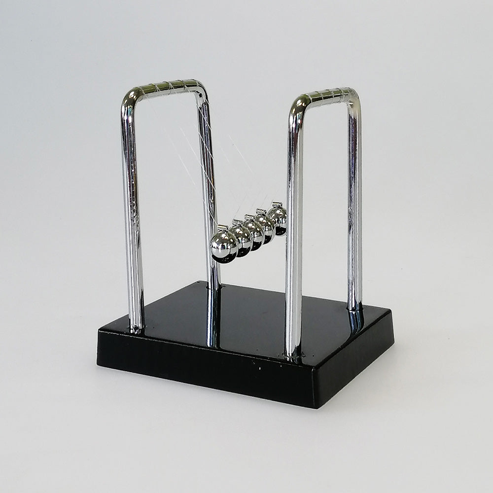 Newton's Cradle - Small