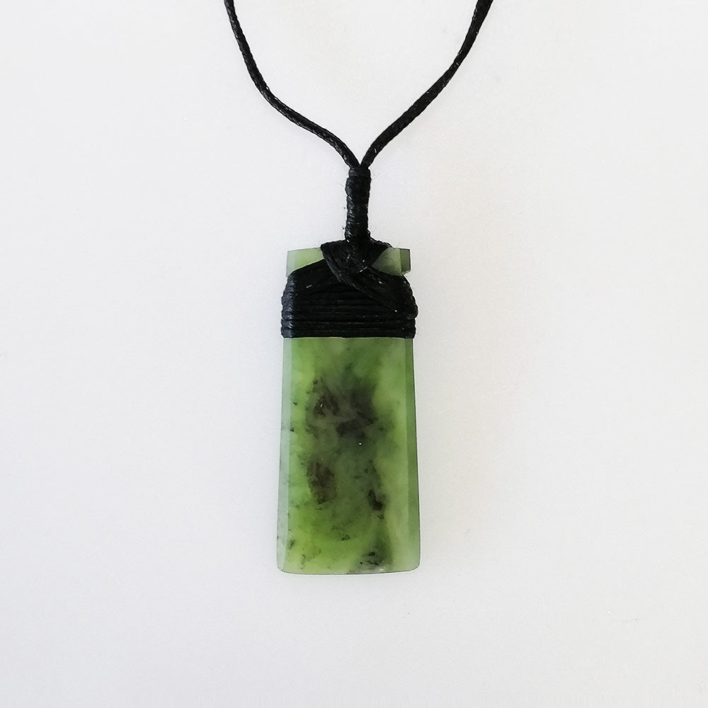 'Your Taonga' Toki - Greenstone Necklace