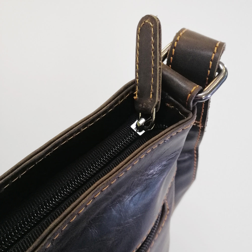 Shoulder Bag - Brown Leather