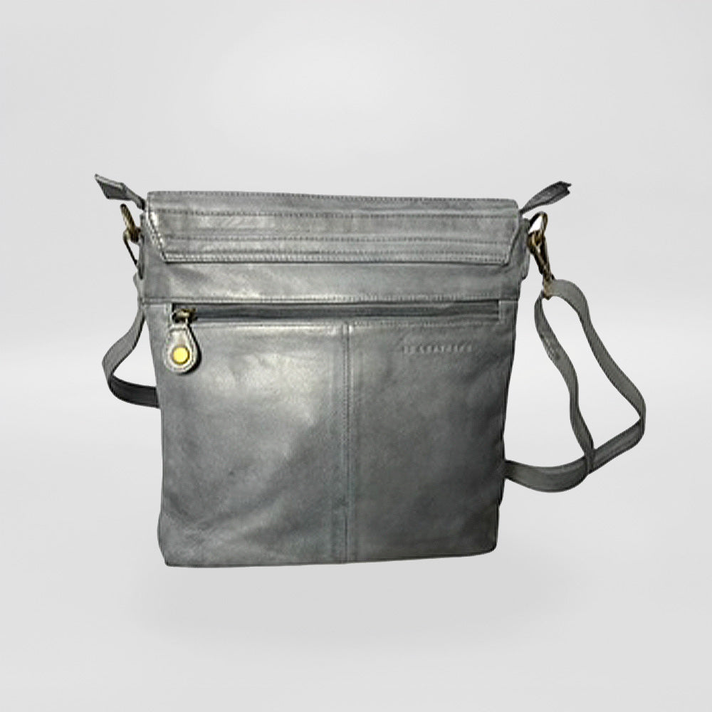 In Leatherz - Ridge Flap Tote Bags