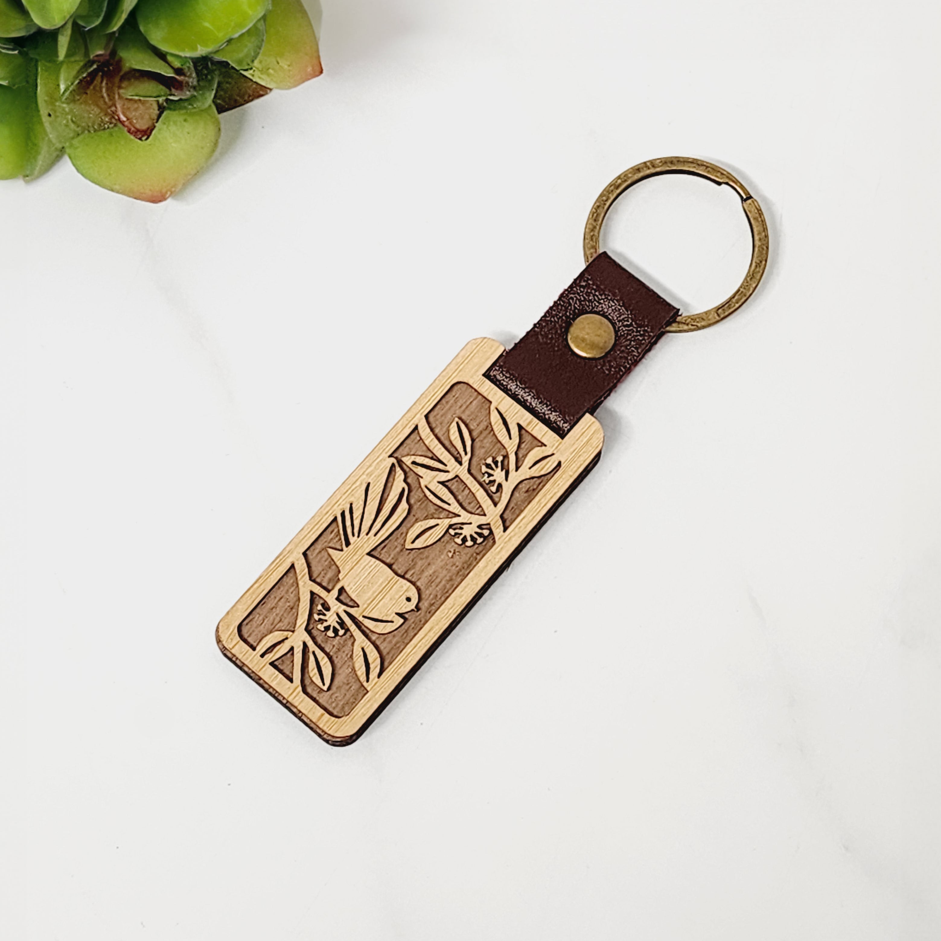 Wooden 'Fantail & Pohutukawa' Keyring