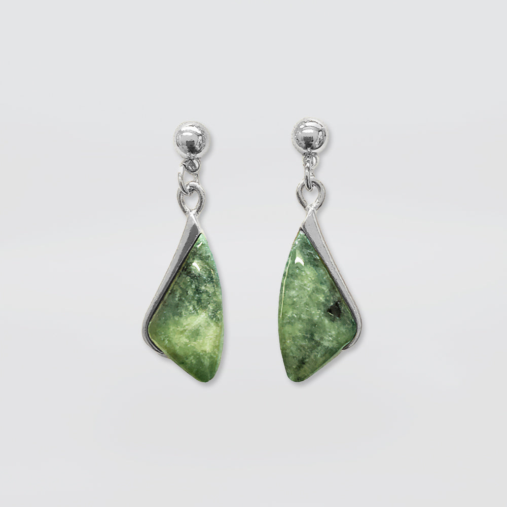 NZ Pounamu Earrings - 'Carved'