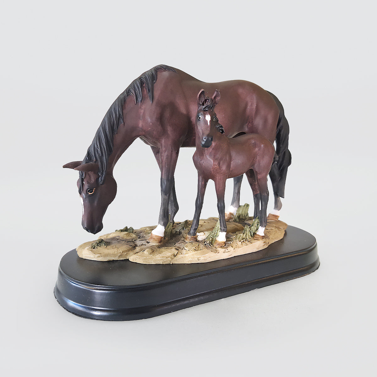 Figurine - ' Dark Brown Horse With Foul'