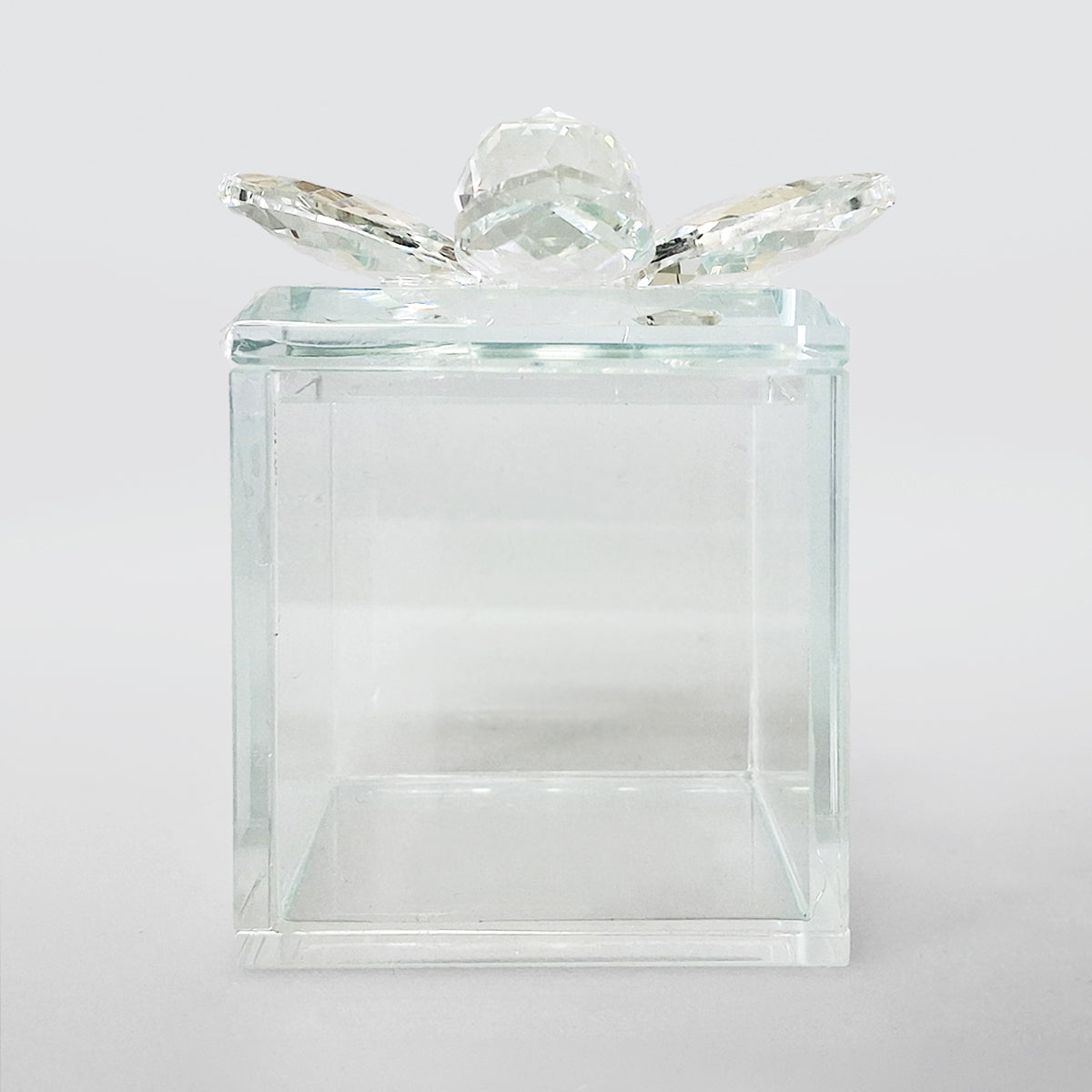 Clear Trinket Boxes With Flower Lid
