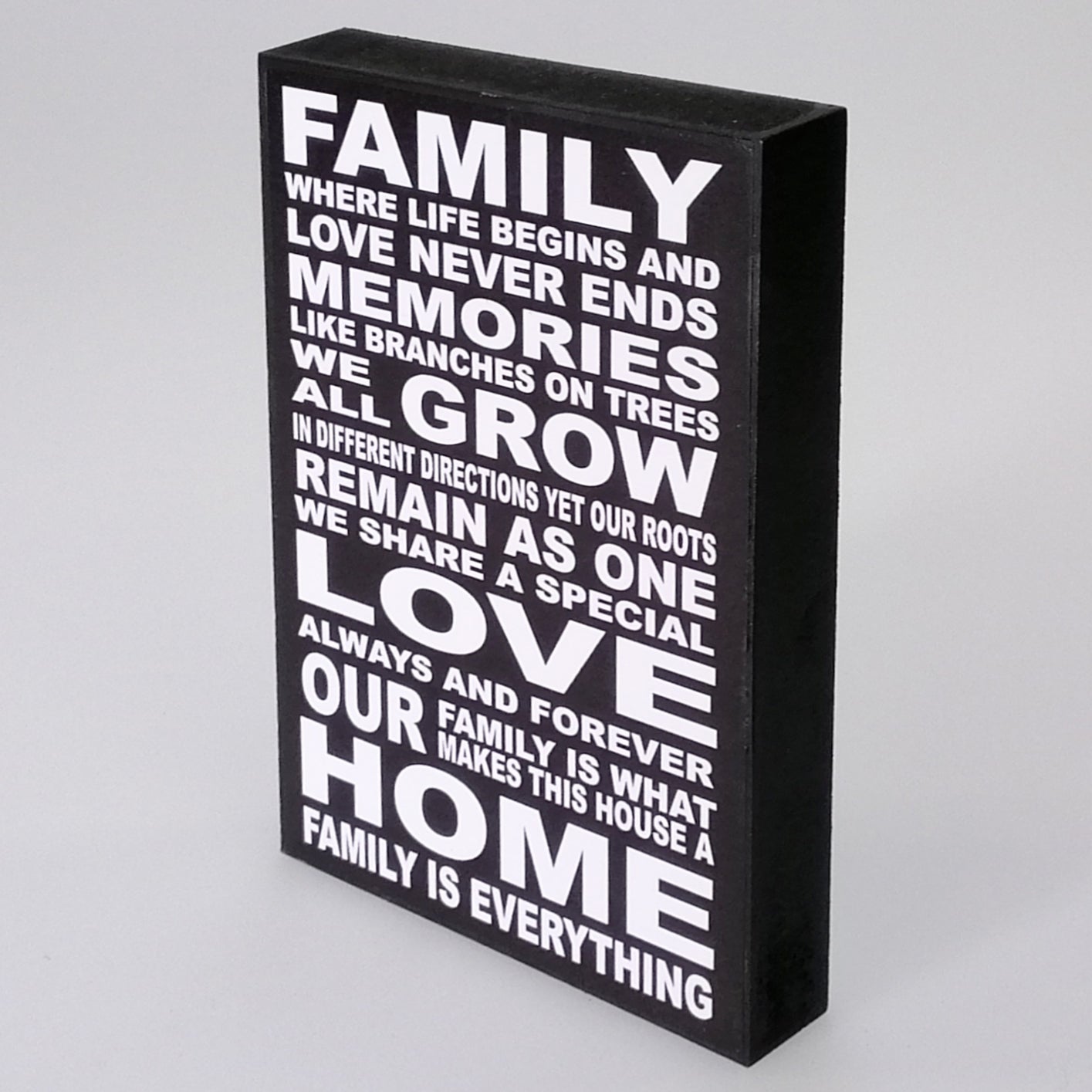 Small 'Family is Everything' Plaque Sign