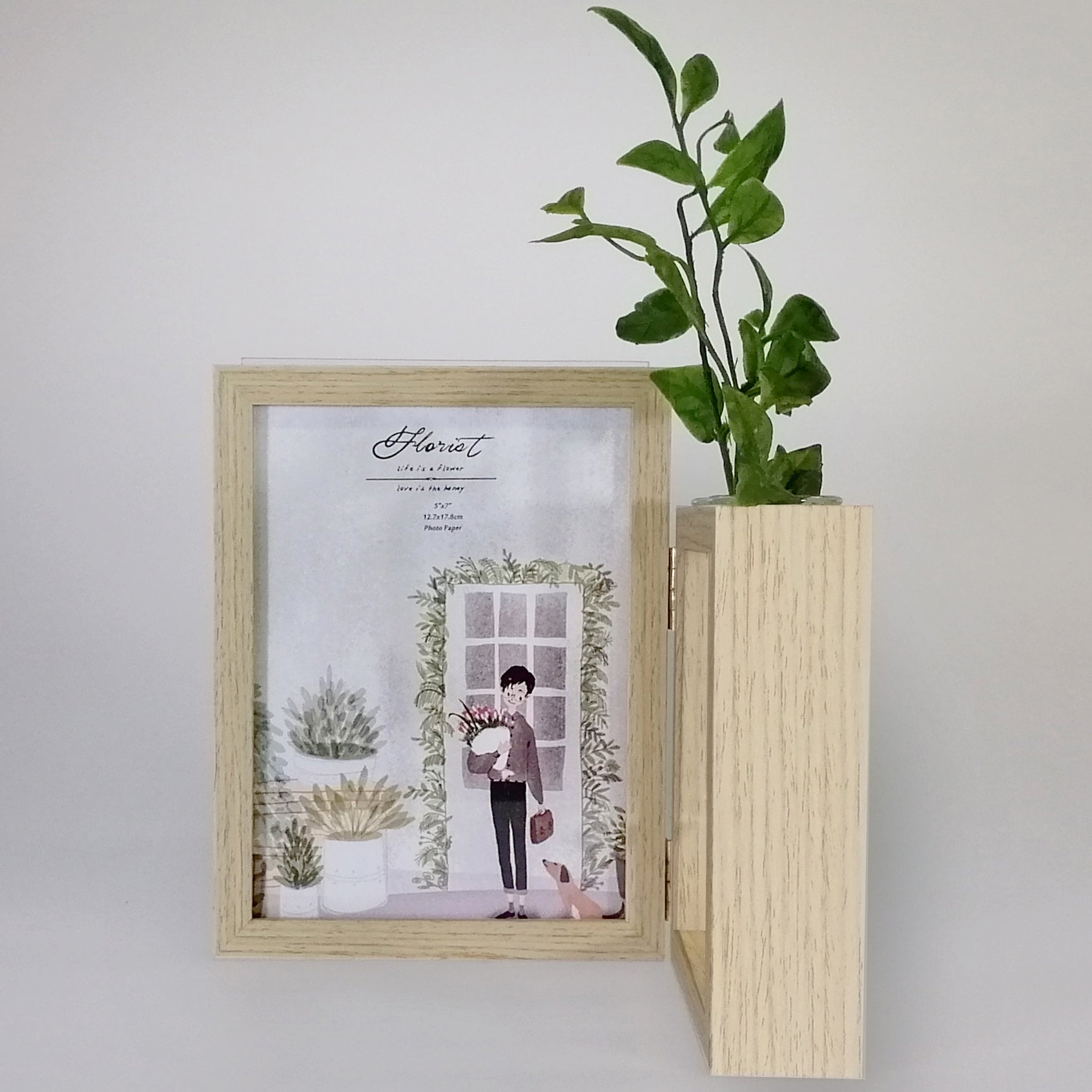 Light Hinged Photo Frame with Tube Vases - 5"x 7"