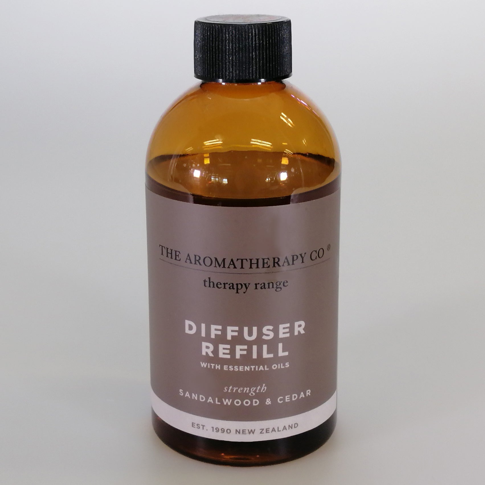 The Aromatherapy Company - Therapy Range 'Strength' - Diffuser Refill - Sandalwood & Cedar