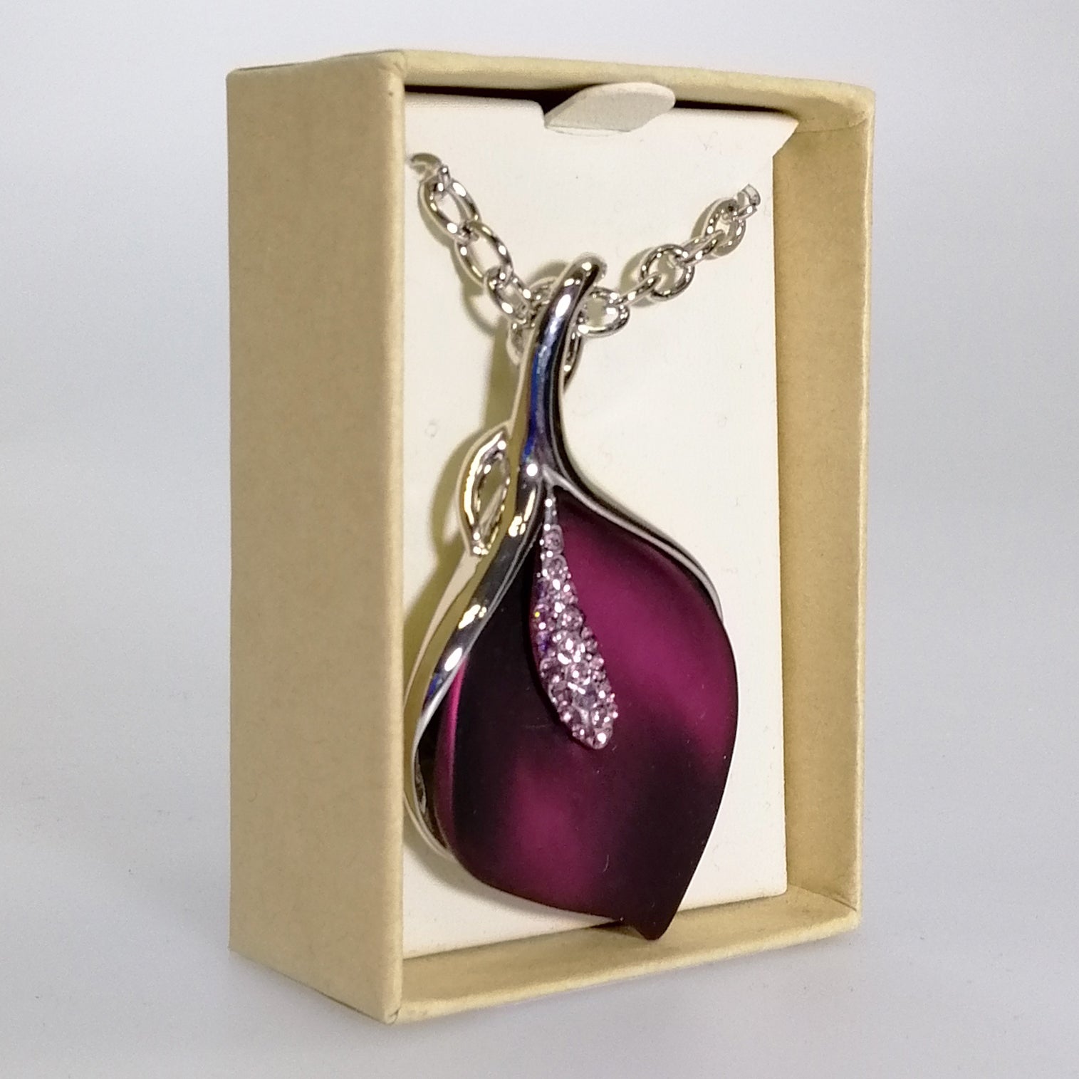 Kiwicraft - Purple Lily Rhodium Necklace