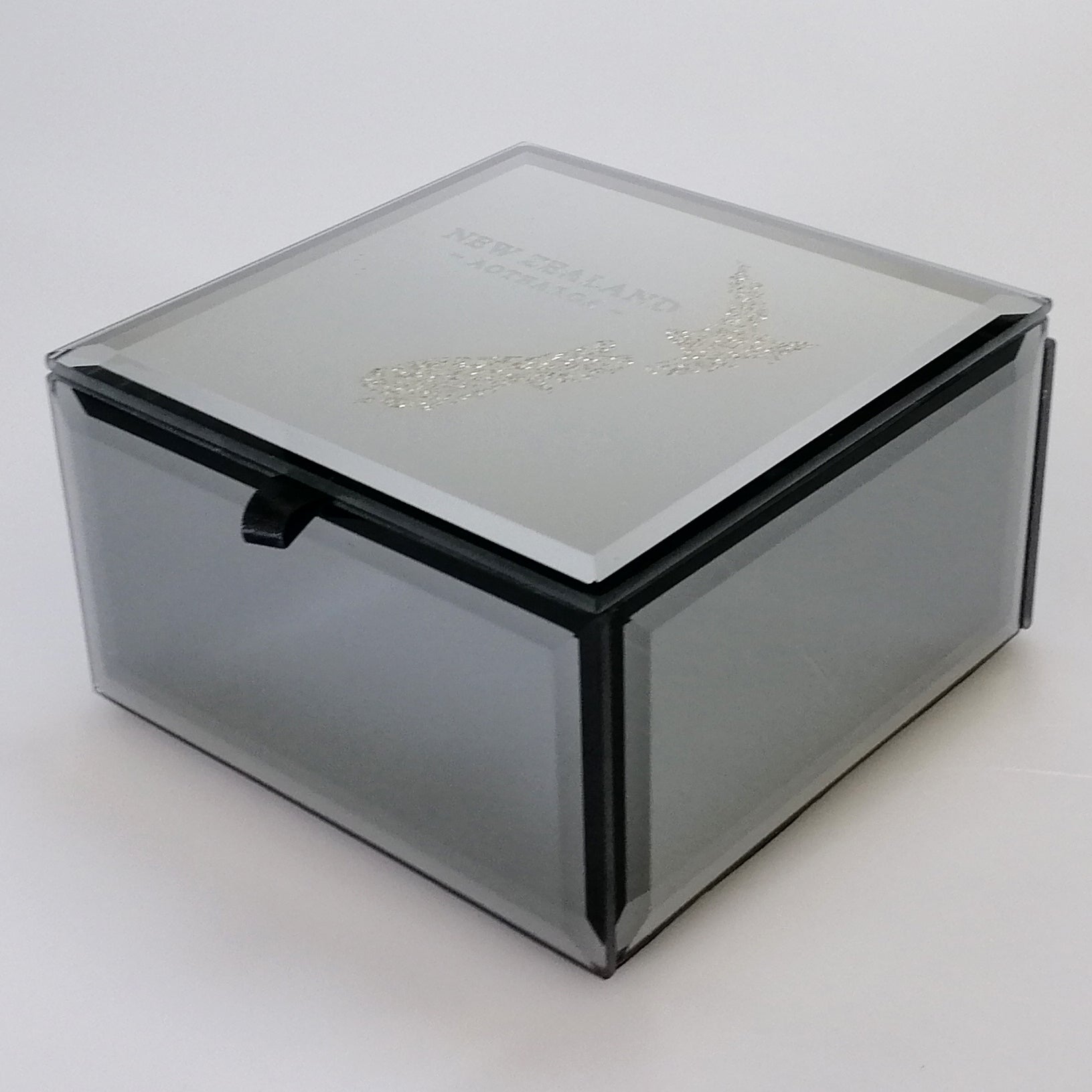Mirror Multi-Crystal Aotearoa Medium Trinket Box