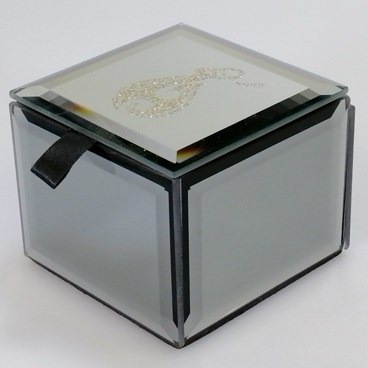 Mirror Multi-Crystal Fish Hook Trinket Box