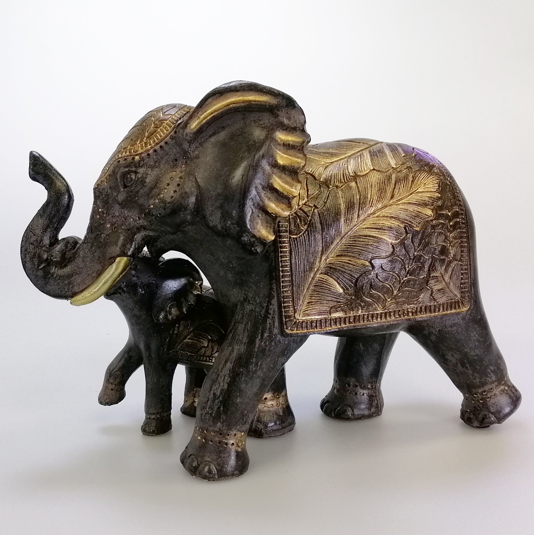 Resin Elephant Painted Black & Gold with Calf - 23cm