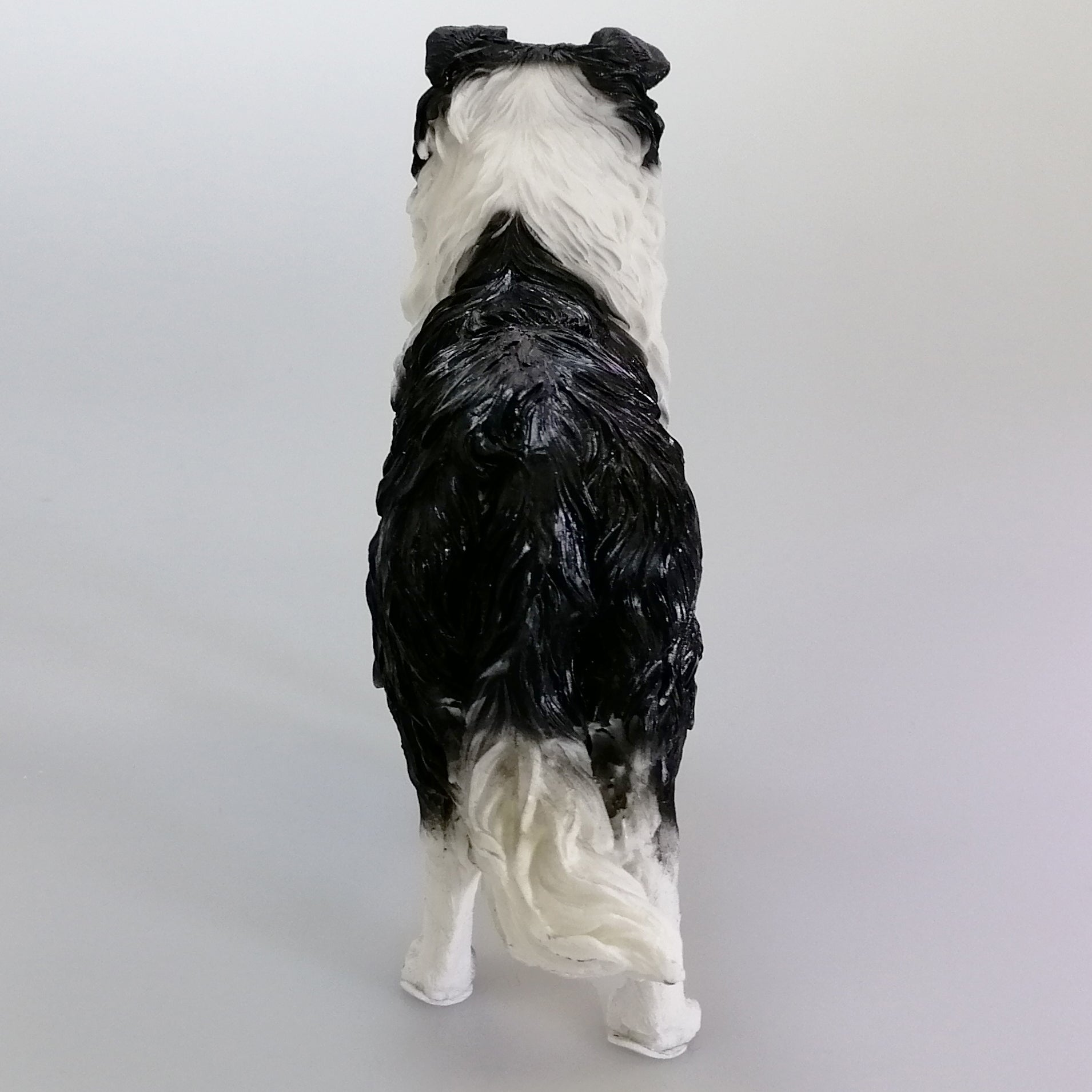Leonardo Collection - Border Collie Dog Figurine