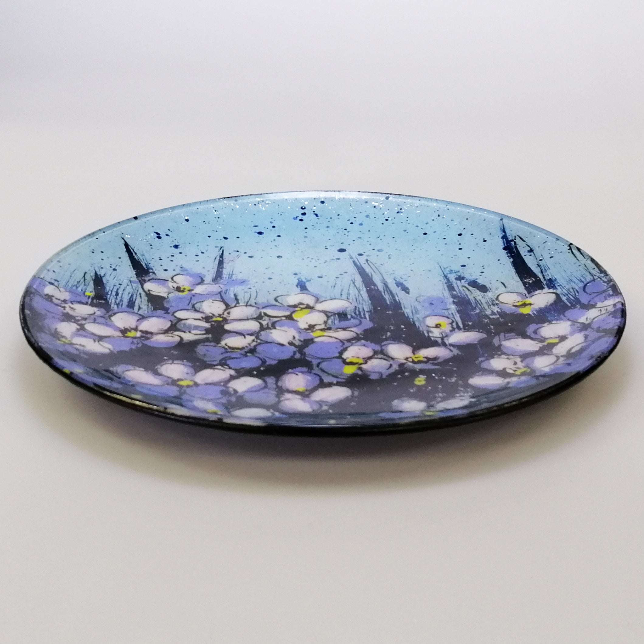 Glass Plate - Large Circle - Forget Me Not