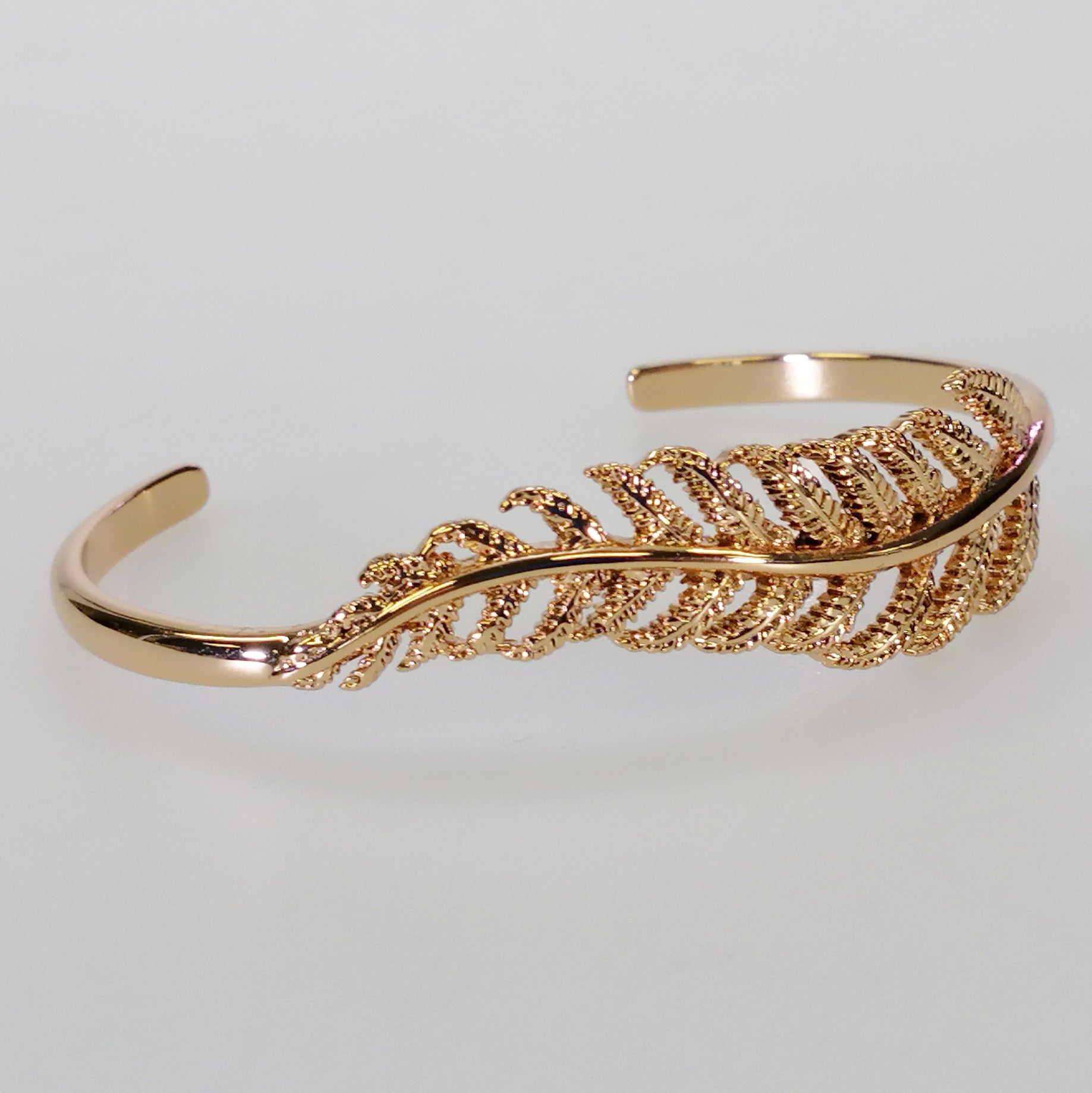 Kiwicraft - Rose Gold Fern Bracelet