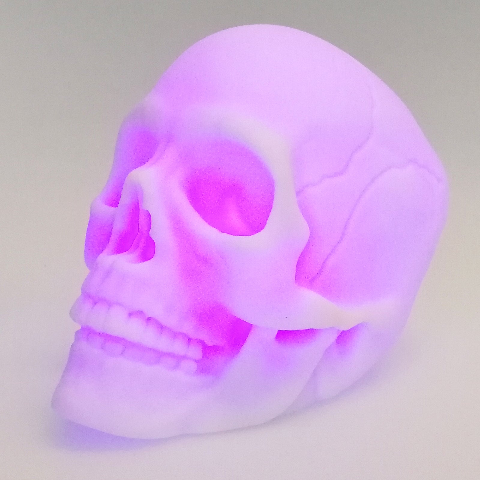 Colour-Changing Light Up Skull