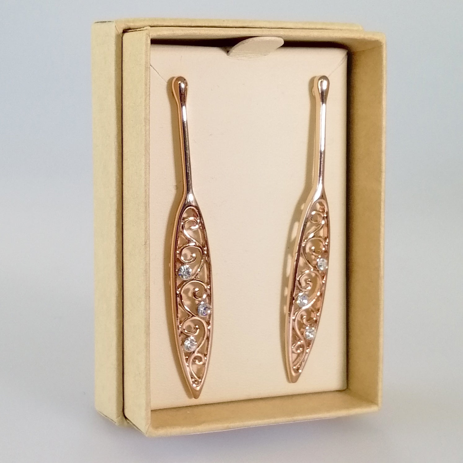 Kiwicraft - Rhodium Paddle Earrings