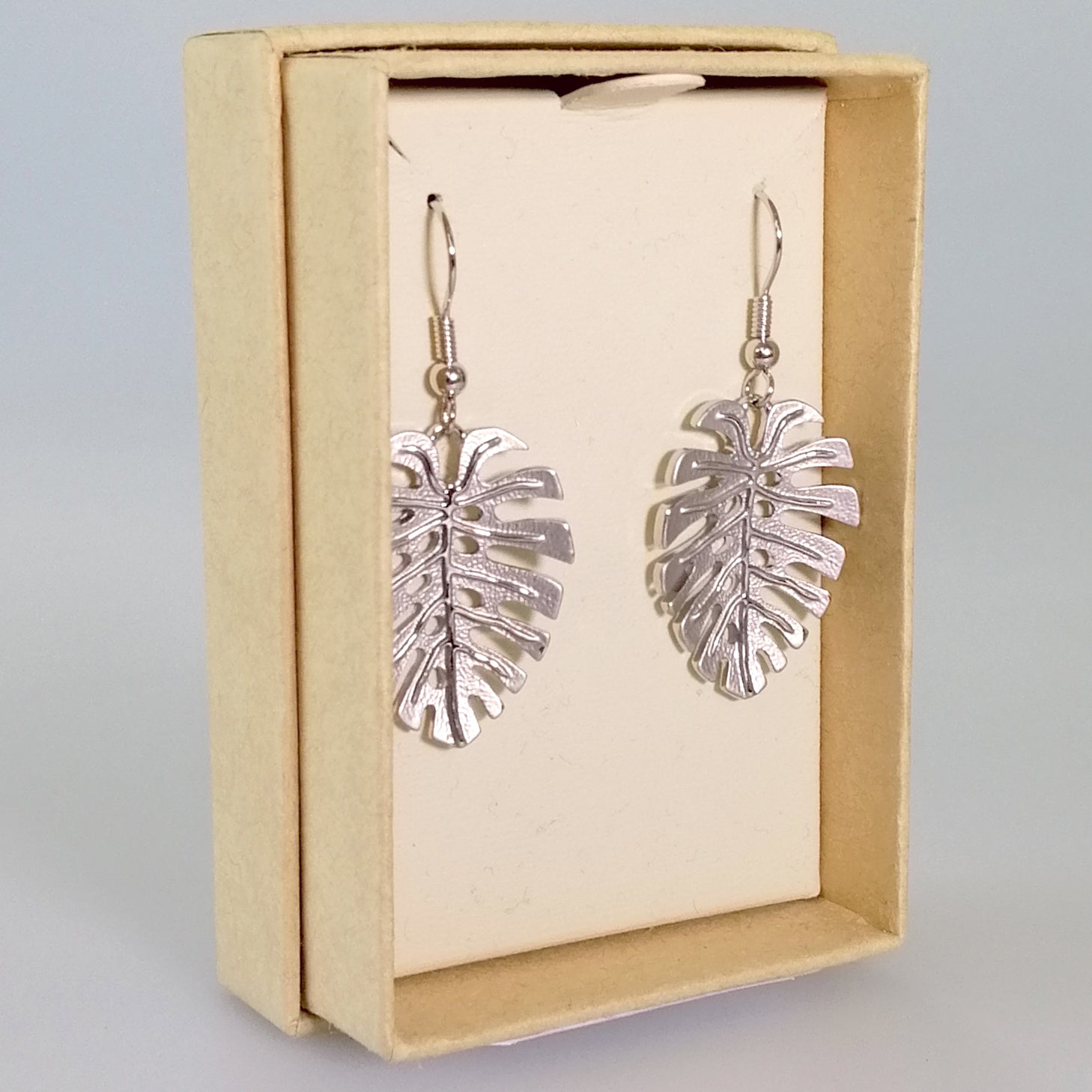 Kiwicraft - Silver-Look Palm Leaf Earrings