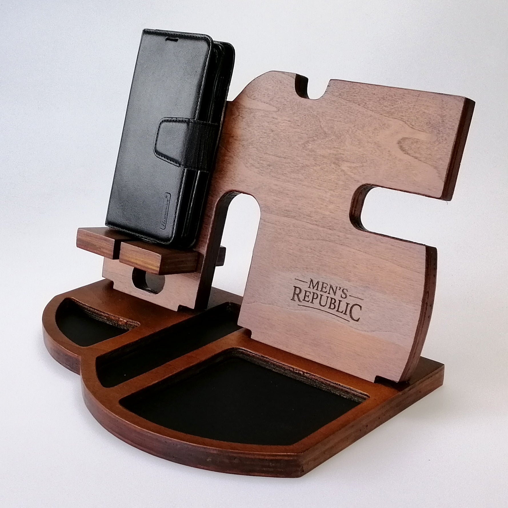 Men's Republic - Docking Station - Bamboo