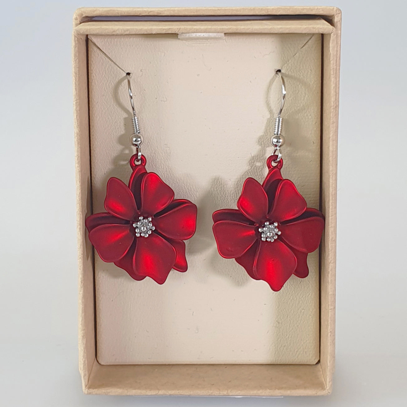 Kiwicraft - Red Flower Rhodium Earrings