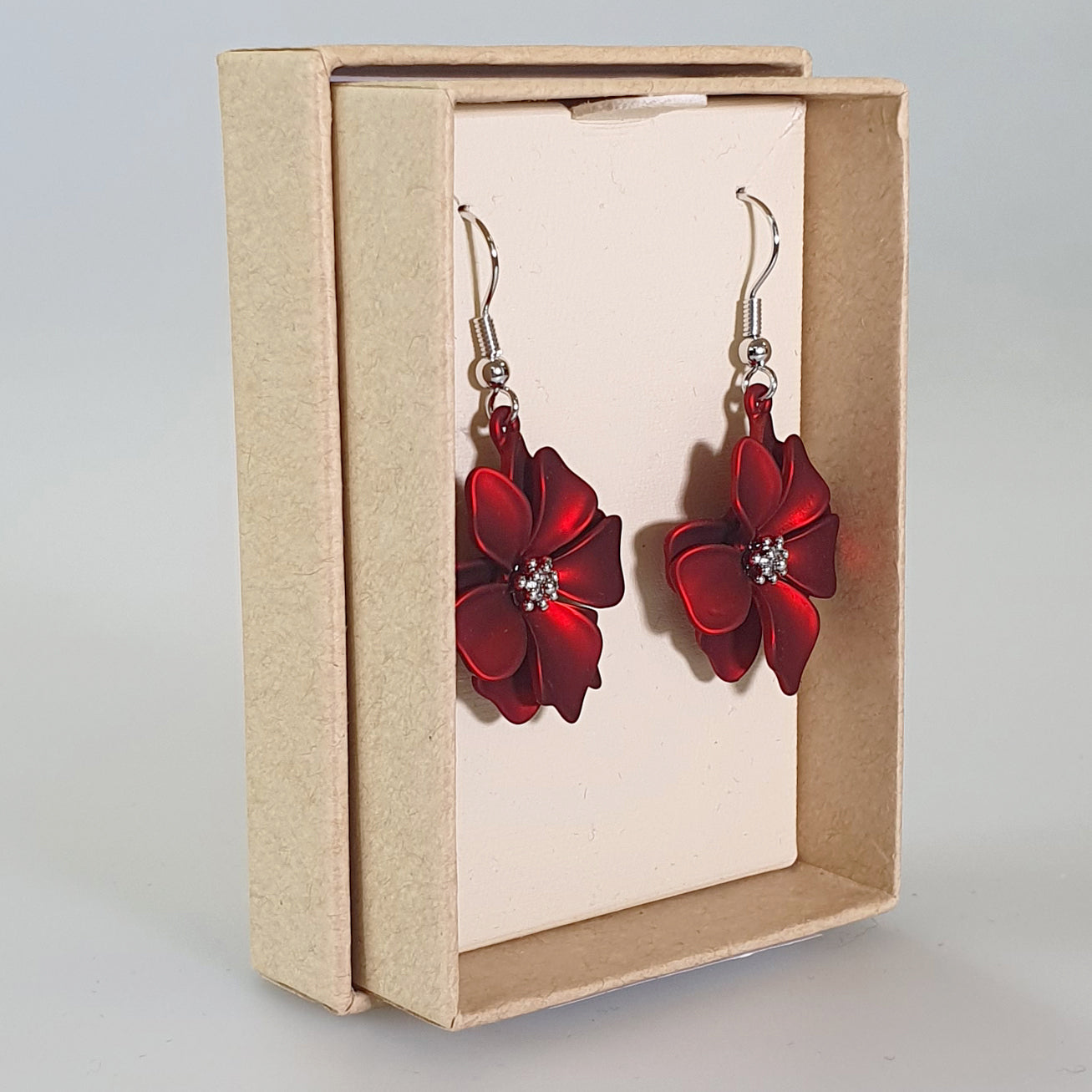Kiwicraft - Red Flower Rhodium Earrings