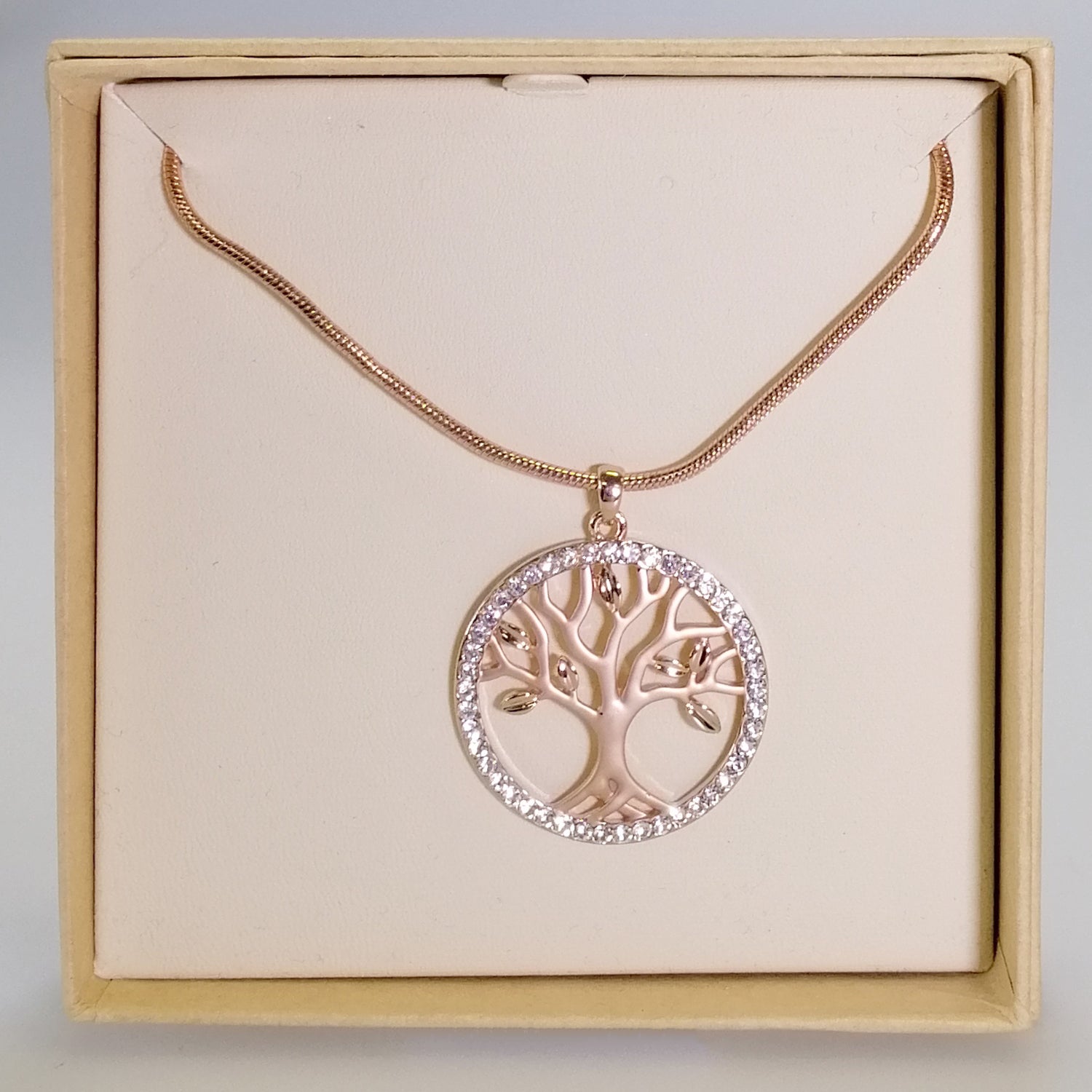 Kiwicraft - Tree of Life Rhinestone Necklace