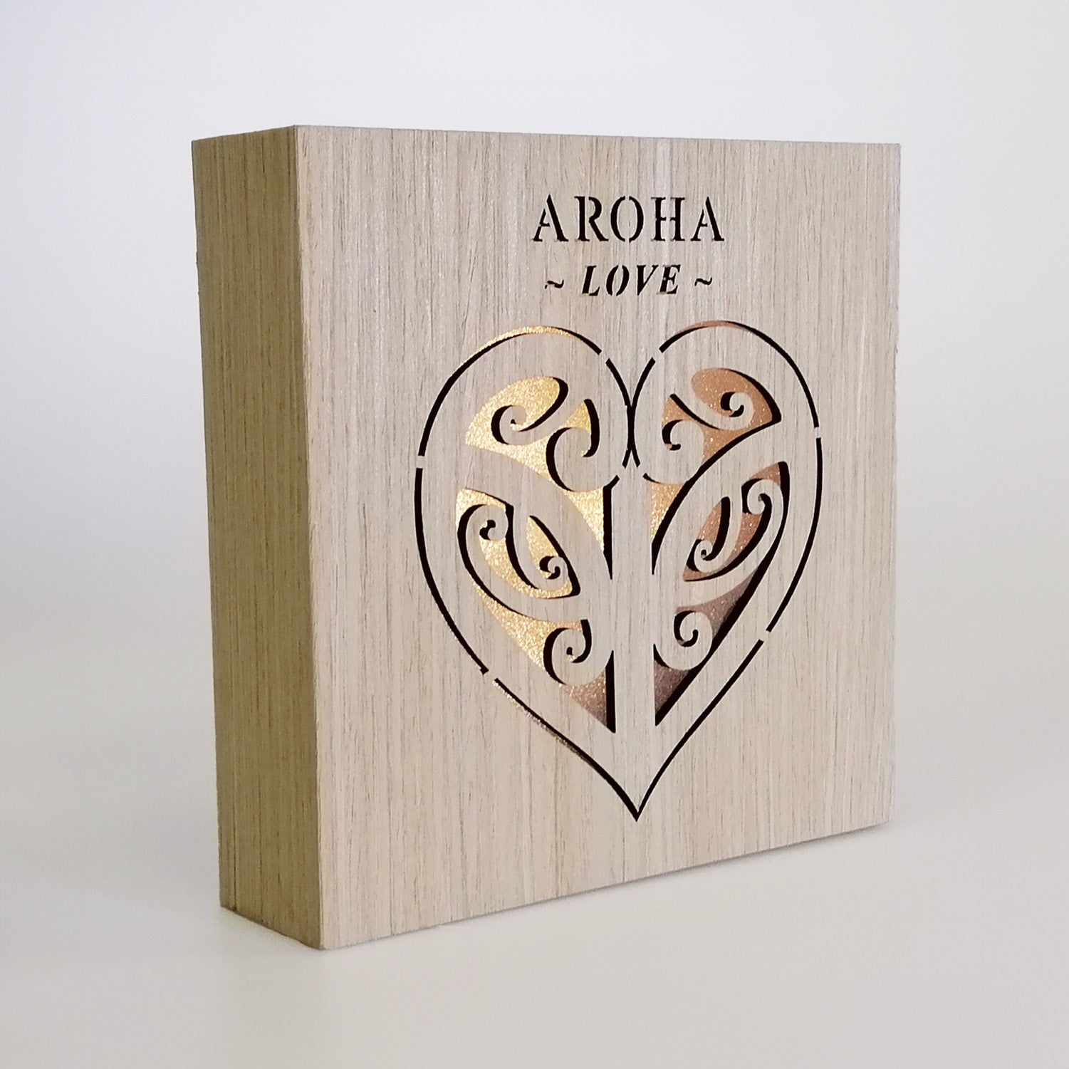 LED Kiwiana Block - 'Aroha - Love - Heart'