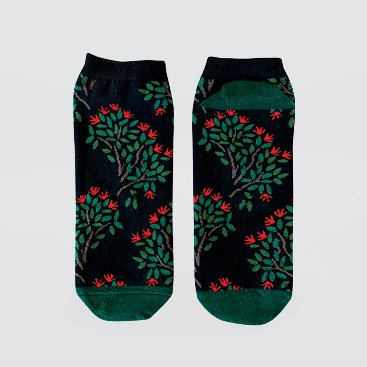 Anti-bacterial 'Evergreen' Pohutukawa Socks