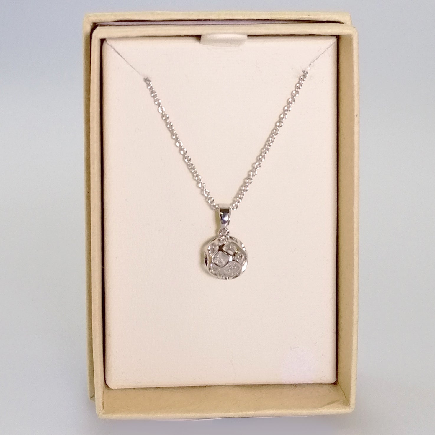 Kiwicraft - Silver-look Zircon Ball Necklace