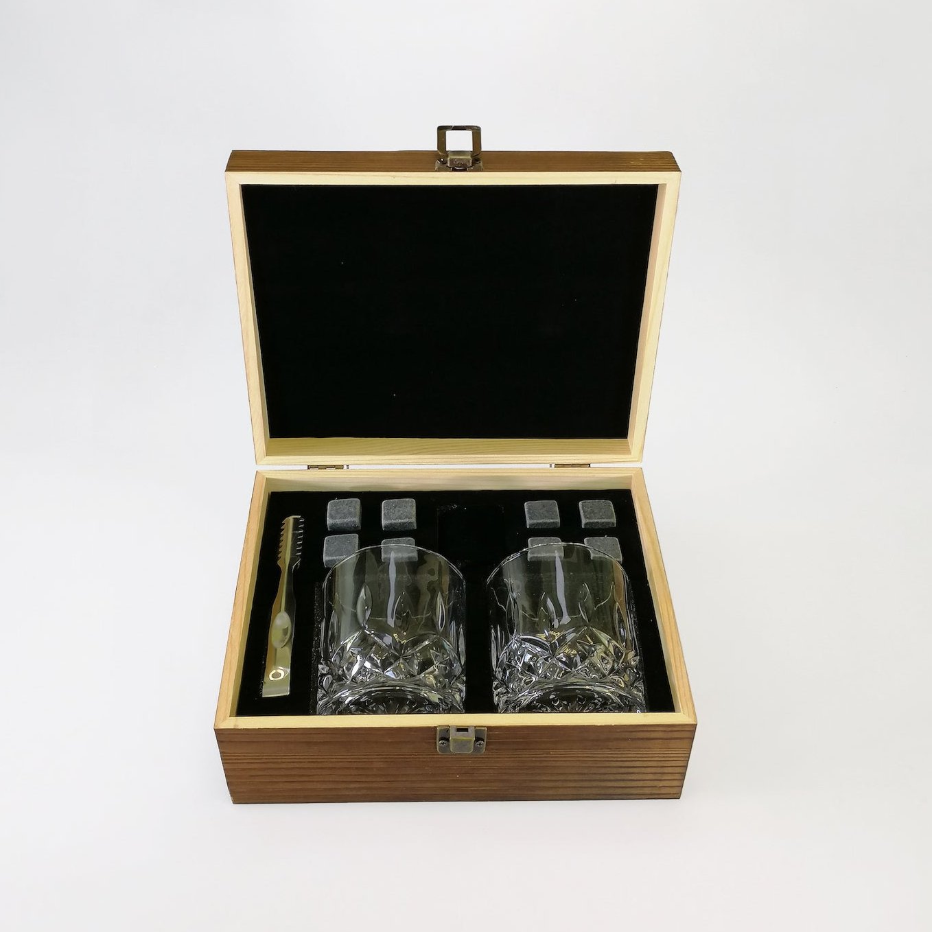 OLIIVON - Whiskey Cutstone Glass & Stone Set