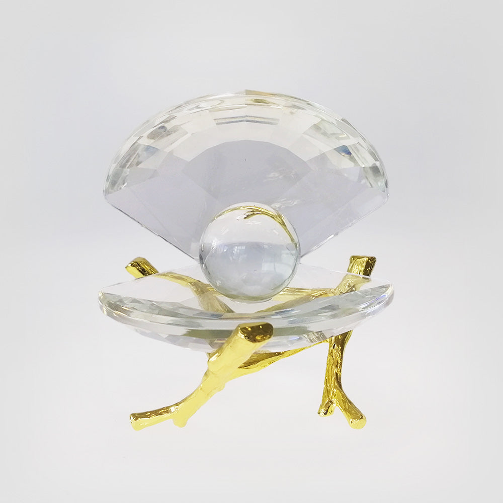 Glass Oyster W/ Pearl & Gold Stand