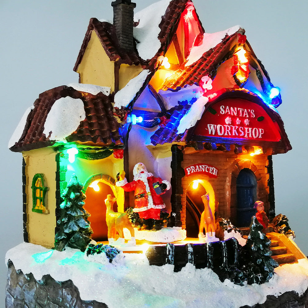 Santas Workshop - Light up Diorama