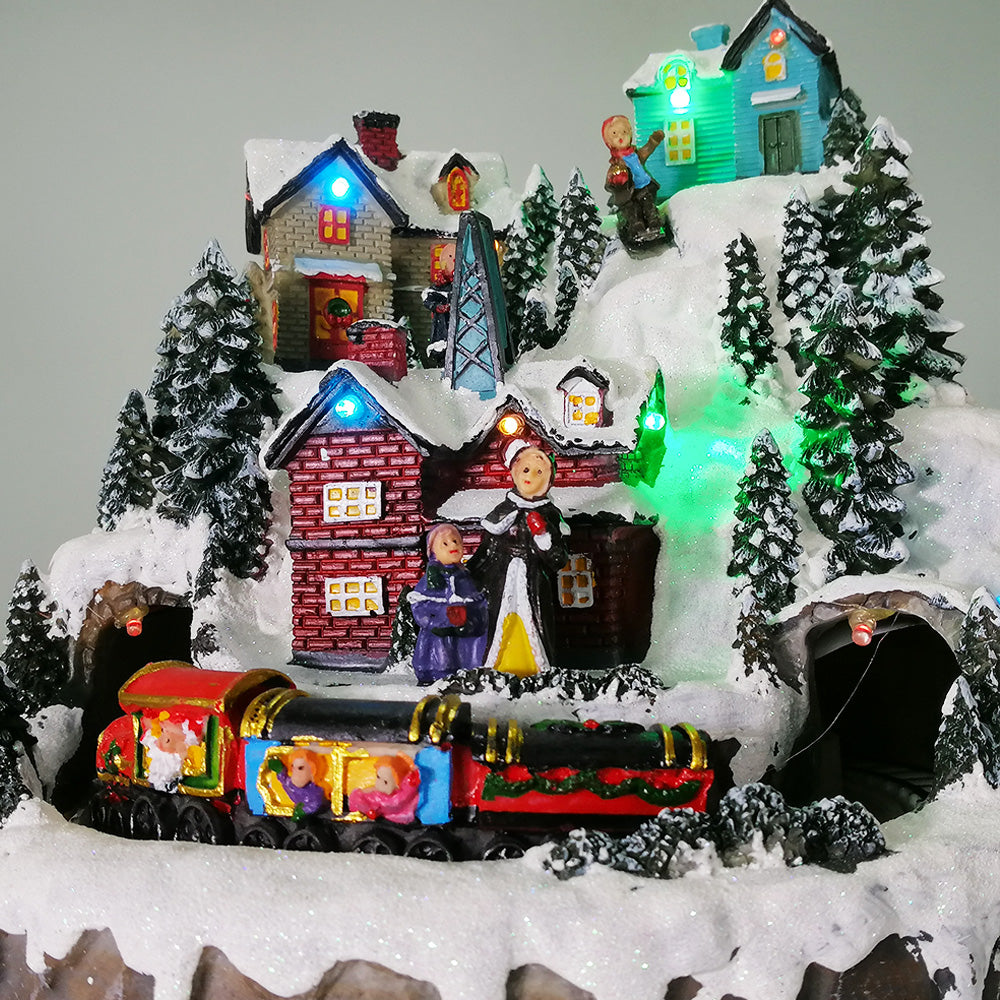 Xmas House W/ Train - Light up Diorama