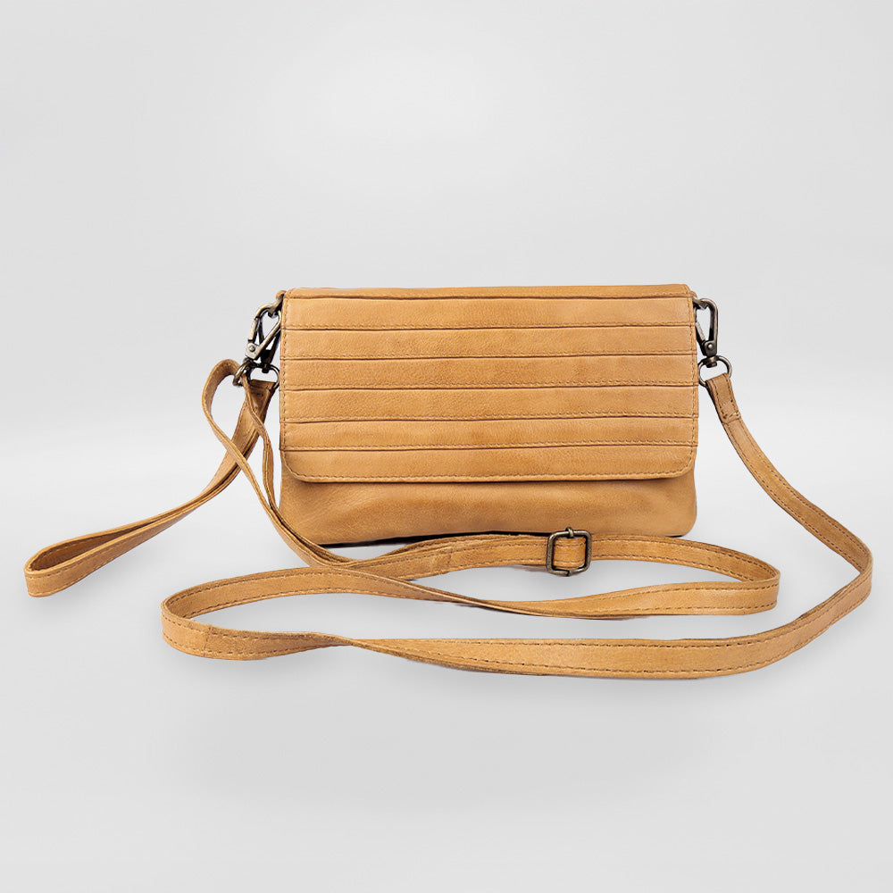 In Leatherz - Leather 'Ridged Flap' Purse