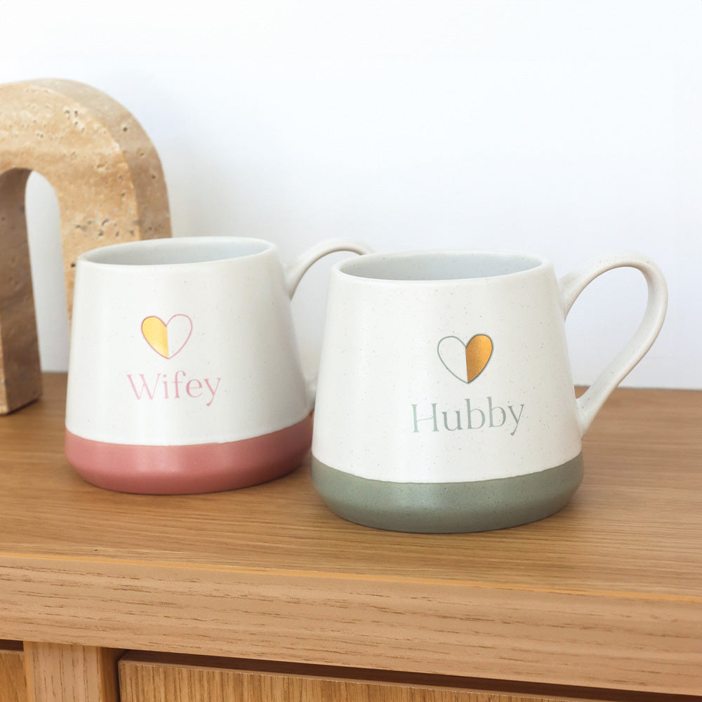 Wedding Mugs 'Wifey & Hubby' - Set/2