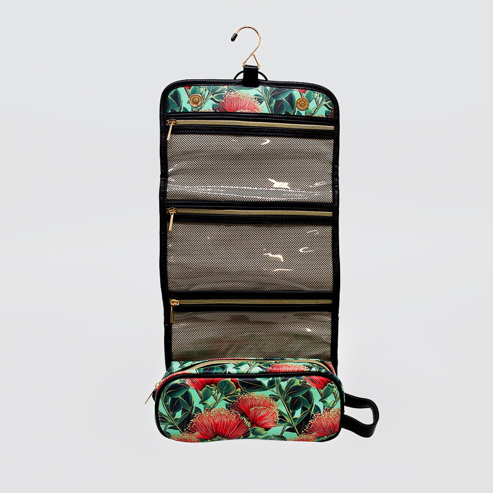 Moana RD Great Barrier Toiletry Bag 'Pohutukawa'