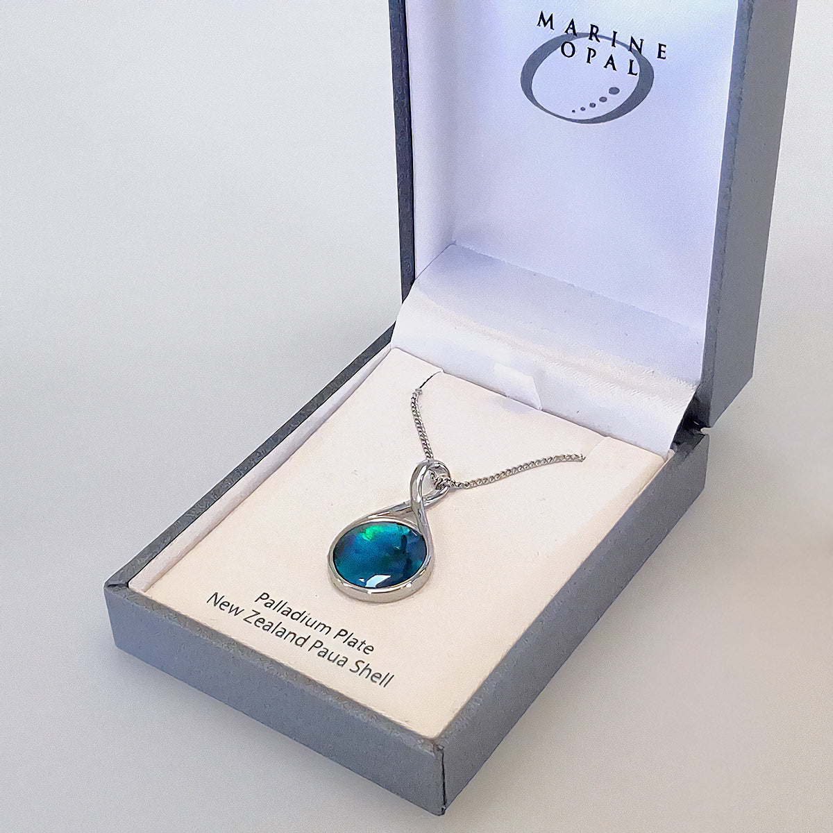 Paua Necklace - 'Twist Top'