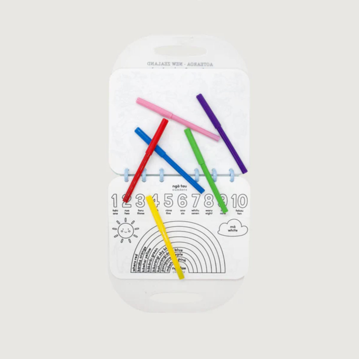 Moana RD - 'Colour & Wipe' Book