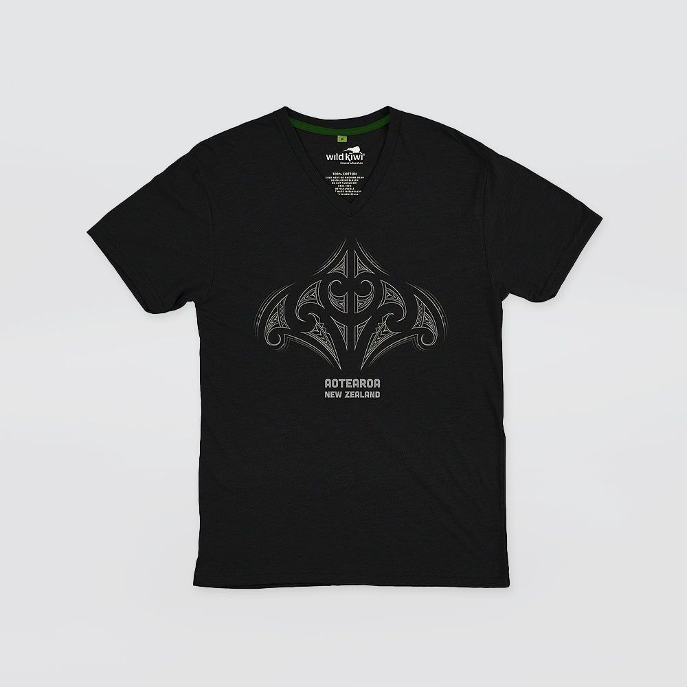 TShirt - 'Embossed Whaitere'