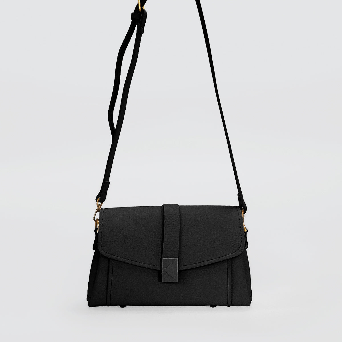 Flap Strap Shoulder Purse